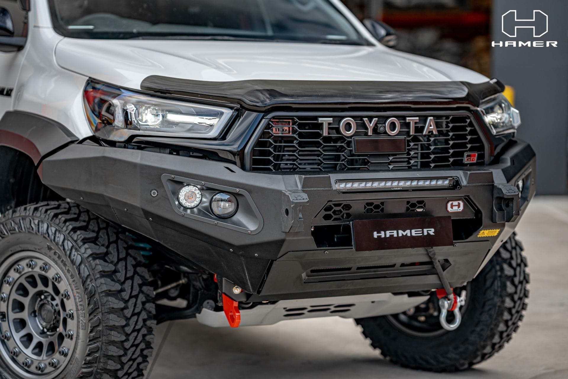 King series bull bar for Toyota Hilux GR (2023 – Present) - Image 4