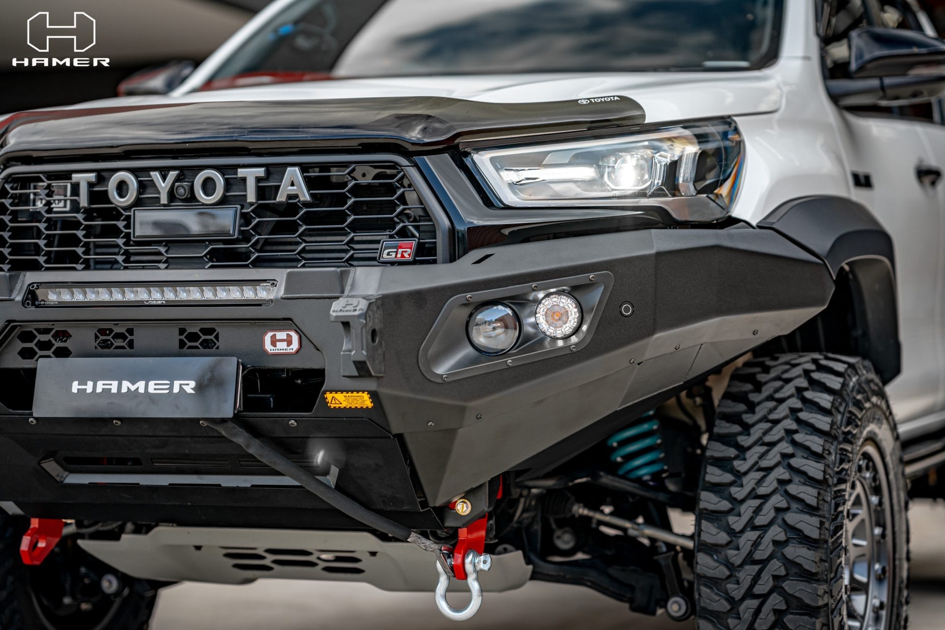 King series bull bar for Toyota Hilux GR (2023 – Present) - Image 2